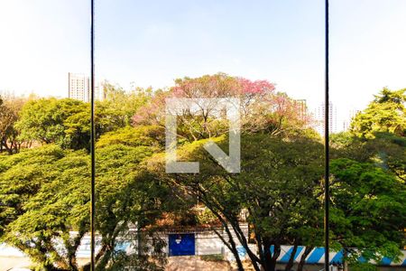 Apartamento à venda com 80m², 3 quartos e 2 vagas Apartamento à venda com 80m², 3 quartos e 2 vagasVista da Sacada