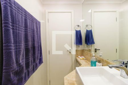 Apartamento à venda com 80m², 3 quartos e 2 vagas Apartamento à venda com 80m², 3 quartos e 2 vagasBanheiro Social