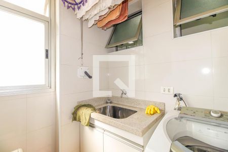 Apartamento à venda com 80m², 3 quartos e 2 vagas Apartamento à venda com 80m², 3 quartos e 2 vagasÁrea de Serviço