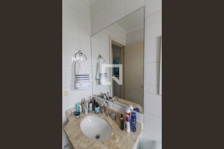 Apartamento à venda com 117m², 3 quartos e 3 vagas Apartamento à venda com 117m², 3 quartos e 3 vagasQuarto 2