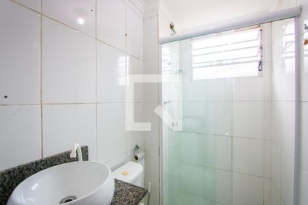 Apartamento à venda com 53m², 2 quartos e 1 vaga Apartamento à venda com 53m², 2 quartos e 1 vagaBanheiro