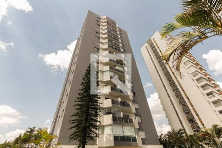 Apartamento à venda com 122m², 3 quartos e 1 vagaCondomínio - Fachada 