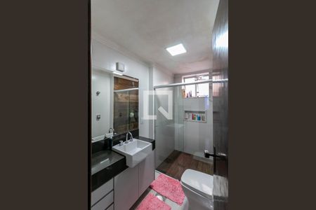 Apartamento à venda com 200m², 4 quartos e 2 vagasBanheiro 2