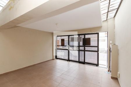 Casa à venda com 200m², 3 quartos e 2 vagasGaragem