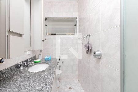 Casa à venda com 200m², 3 quartos e 2 vagasBanheiro