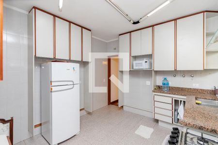 Casa à venda com 200m², 3 quartos e 2 vagasCozinha