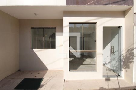 Casa à venda com 86m², 3 quartos e 1 vagaGaragem