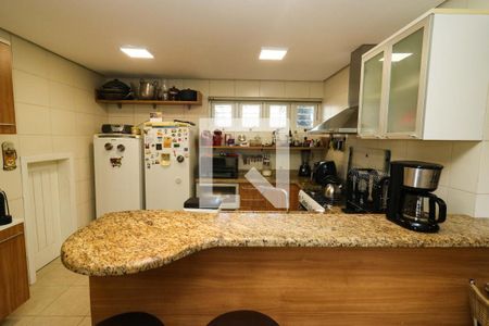 Casa à venda com 328m², 3 quartos e 2 vagasCozinha