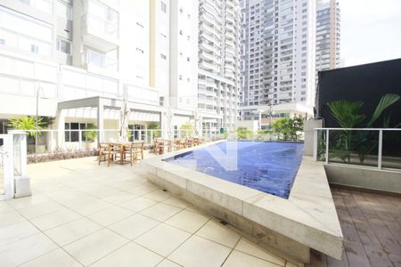 Apartamento à venda com 53m², 1 quarto e 1 vagaPiscina 1