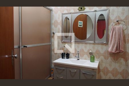 Casa à venda com 163m², 2 quartos e 1 vagaBanheiro 1