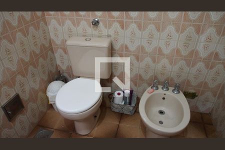 Casa à venda com 163m², 2 quartos e 1 vagaBanheiro 1