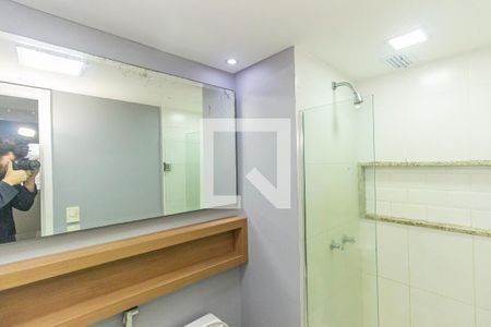 Apartamento para alugar com 67m², 2 quartos e 1 vaga Apartamento para alugar com 67m², 2 quartos e 1 vagaBanheiro da Suíte