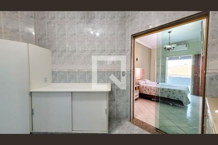 Casa à venda com 350m², 4 quartos e 5 vagas Casa à venda com 350m², 4 quartos e 5 vagasBanheiro da Suíte