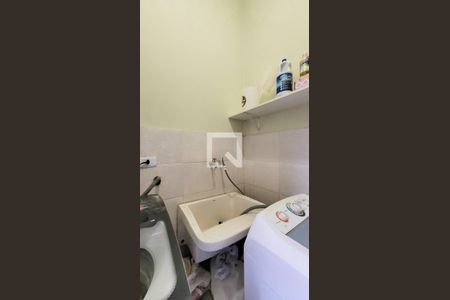 Casa à venda com 350m², 4 quartos e 5 vagas Casa à venda com 350m², 4 quartos e 5 vagasLavanderia