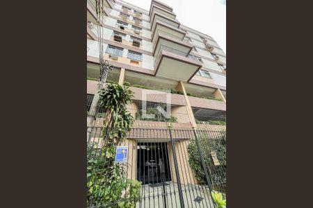 Apartamento para alugar com 78m², 2 quartos e 1 vagaFachada