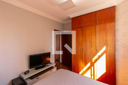 Apartamento à venda com 150m², 3 quartos e 2 vagasQuarto