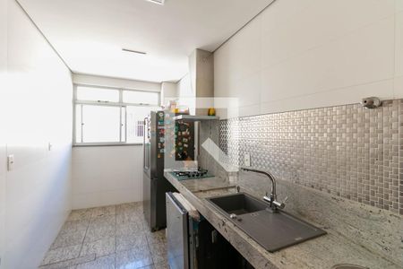 Apartamento à venda com 150m², 3 quartos e 2 vagasCozinha