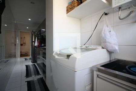 Apartamento à venda com 80m², 2 quartos e 2 vagasÁrea de Serviço