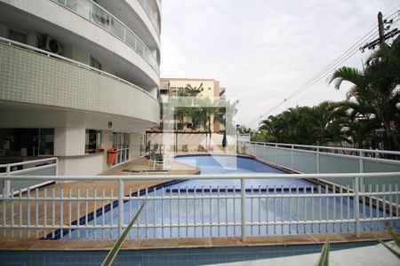 Apartamento à venda com 80m², 2 quartos e 2 vagasÁrea Comum - Piscina