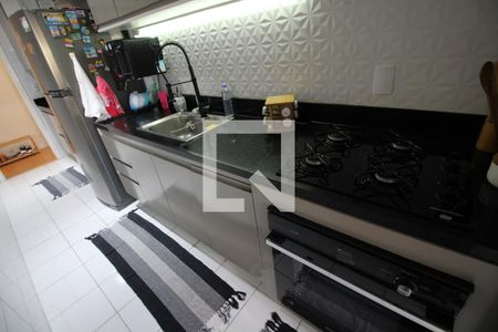 Apartamento à venda com 80m², 2 quartos e 2 vagasCozinha