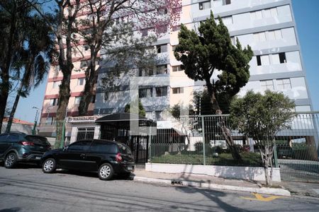 Apartamento à venda com 55m², 2 quartos e 1 vaga Apartamento à venda com 55m², 2 quartos e 1 vagaFachada