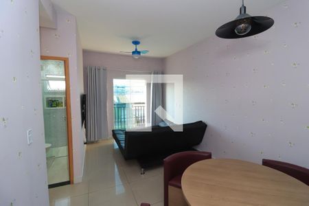 Apartamento à venda com 54m², 2 quartos e 1 vagaSala de TV