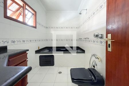 Casa à venda com 429m², 4 quartos e 6 vagasBanheiro - Suíte 3