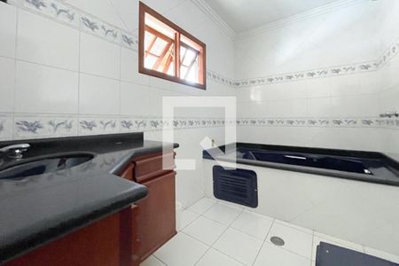 Casa à venda com 429m², 4 quartos e 6 vagasBanheiro - Suíte 3