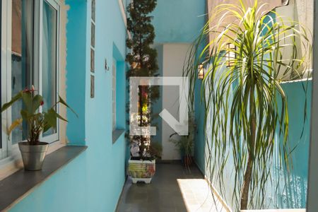 Casa à venda com 70m², 1 quarto e sem vagaEntrada