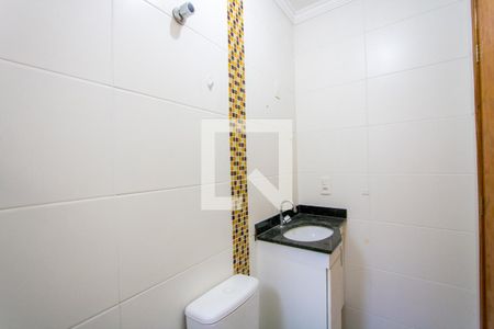 Apartamento à venda com 76m², 2 quartos e 1 vaga Apartamento à venda com 76m², 2 quartos e 1 vagaBanheiro social