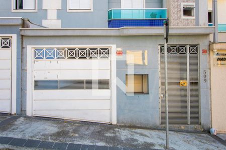 Apartamento à venda com 76m², 2 quartos e 1 vaga Apartamento à venda com 76m², 2 quartos e 1 vagaFachada