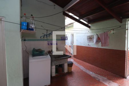 Casa de condomínio à venda com 194m², 5 quartos e 3 vagasÁrea de Serviço