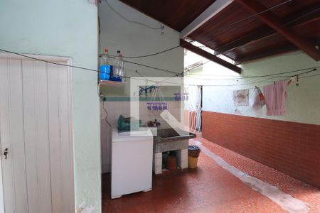 Casa de condomínio à venda com 194m², 5 quartos e 3 vagasÁrea de Serviço