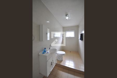 Casa à venda com 200m², 3 quartos e 1 vagaBanheiro de Serviço 