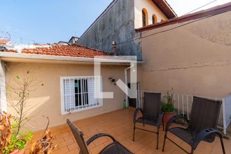 Casa à venda com 142m², 3 quartos e 1 vaga Casa à venda com 142m², 3 quartos e 1 vagaVaranda