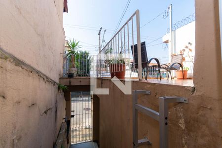 Casa à venda com 142m², 3 quartos e 1 vaga Casa à venda com 142m², 3 quartos e 1 vagaEntrada