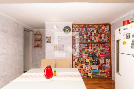 Casa à venda com 142m², 3 quartos e 1 vaga Casa à venda com 142m², 3 quartos e 1 vagaCozinha