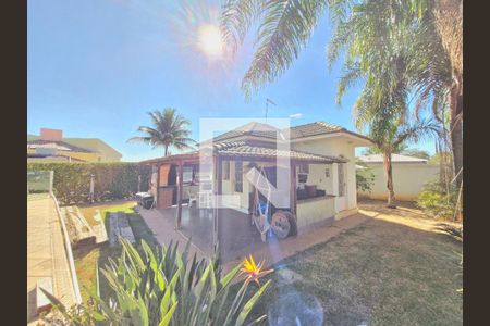 Casa à venda com 343m², 4 quartos e 2 vagasÁrea comum - Churrasqueira