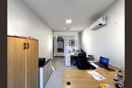 Casa à venda com 250m², 4 quartos e 5 vagasQuarto 3