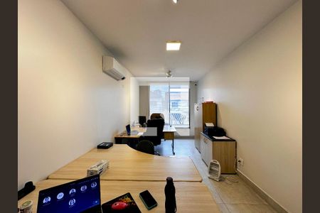 Casa à venda com 250m², 4 quartos e 5 vagasQuarto 3