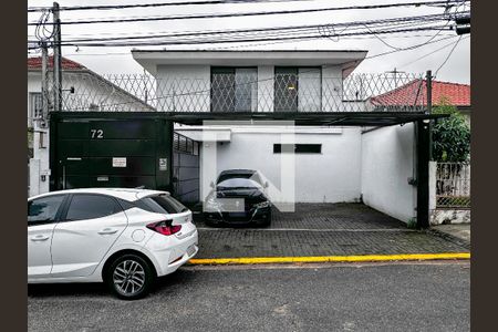 Casa à venda com 250m², 4 quartos e 5 vagasFachada