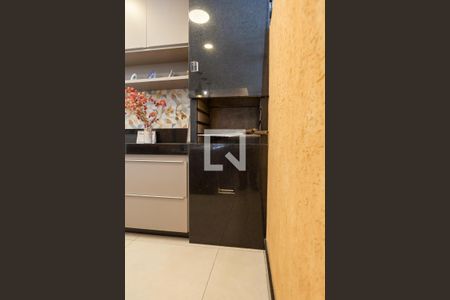 Casa à venda com 250m², 5 quartos e 2 vagas Casa à venda com 250m², 5 quartos e 2 vagasChurrasqueira