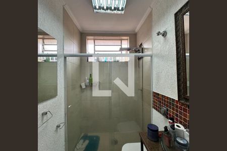 Casa à venda com 150m², 4 quartos e 2 vagasBanheiro da Suíte