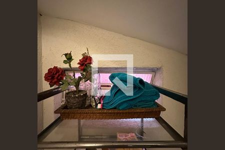 Casa à venda com 150m², 4 quartos e 2 vagasLavabo