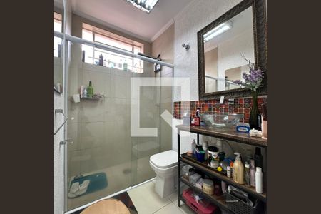 Casa à venda com 150m², 4 quartos e 2 vagasBanheiro da Suíte