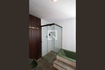 Apartamento à venda com 210m², 3 quartos e 4 vagasBanheiro Social