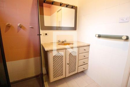 Casa à venda com 220m², 3 quartos e 4 vagas Casa à venda com 220m², 3 quartos e 4 vagasBanheiro da Suíte