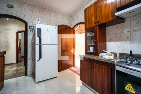 Casa à venda com 226m², 3 quartos e 2 vagas Casa à venda com 226m², 3 quartos e 2 vagasCozinha