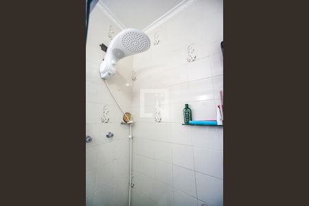 Casa à venda com 226m², 3 quartos e 2 vagas Casa à venda com 226m², 3 quartos e 2 vagasChuveiro