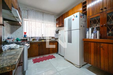 Casa à venda com 226m², 3 quartos e 2 vagas Casa à venda com 226m², 3 quartos e 2 vagasCozinha